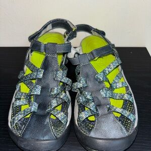 Jambu Kids' Gray and Green Sandals